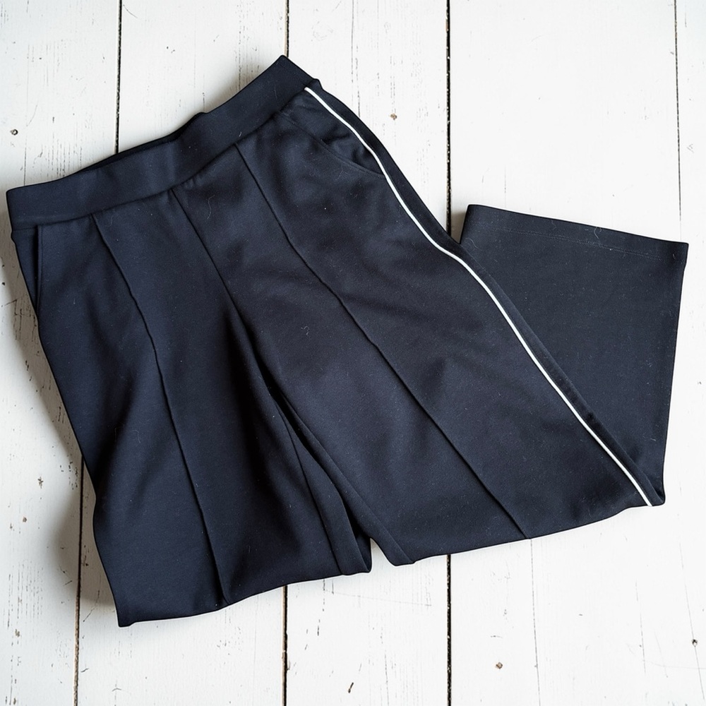 Chico's Black Knit Garment - Picture 5 of 9